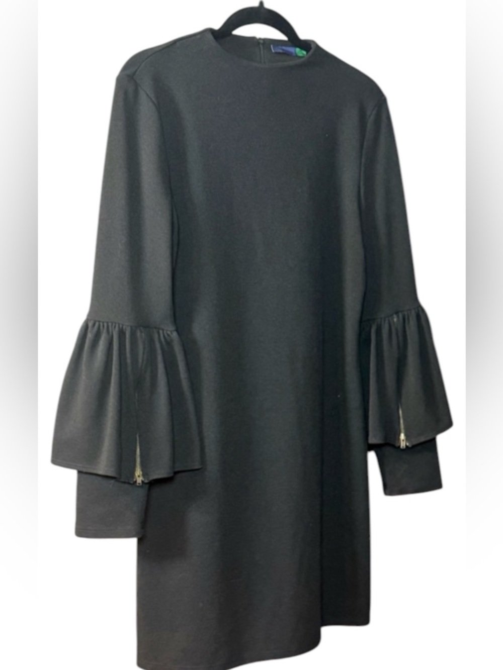 Ava Elegant Black Dress with Flared Sleeves